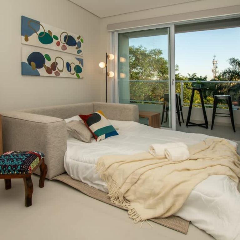 First Living 206 Natalia Sosa Ibarra New 1BR with Desk & Premium King-Size Bed - Apartment - 36