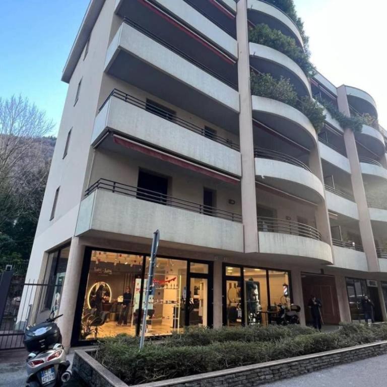 Central Apartment Caniggia 2 with Terrace in Como - Appartamento - 31