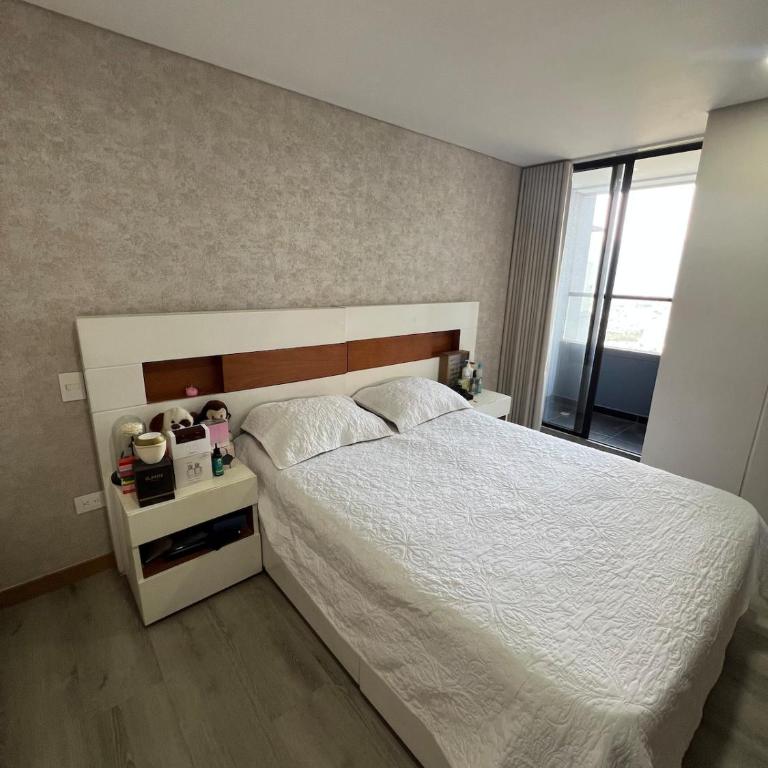 Luxury apartment in Palmas overlooking Medellín - Apartamento de 3 dormitorios con balcón - 25