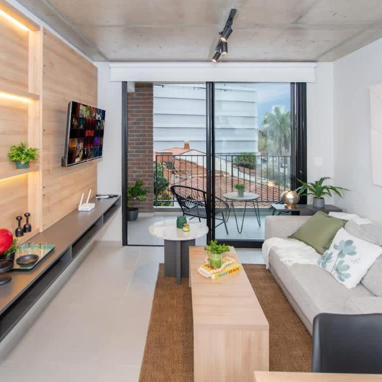 Unique 1BR Retreat with Balcony - Apartamento - 1