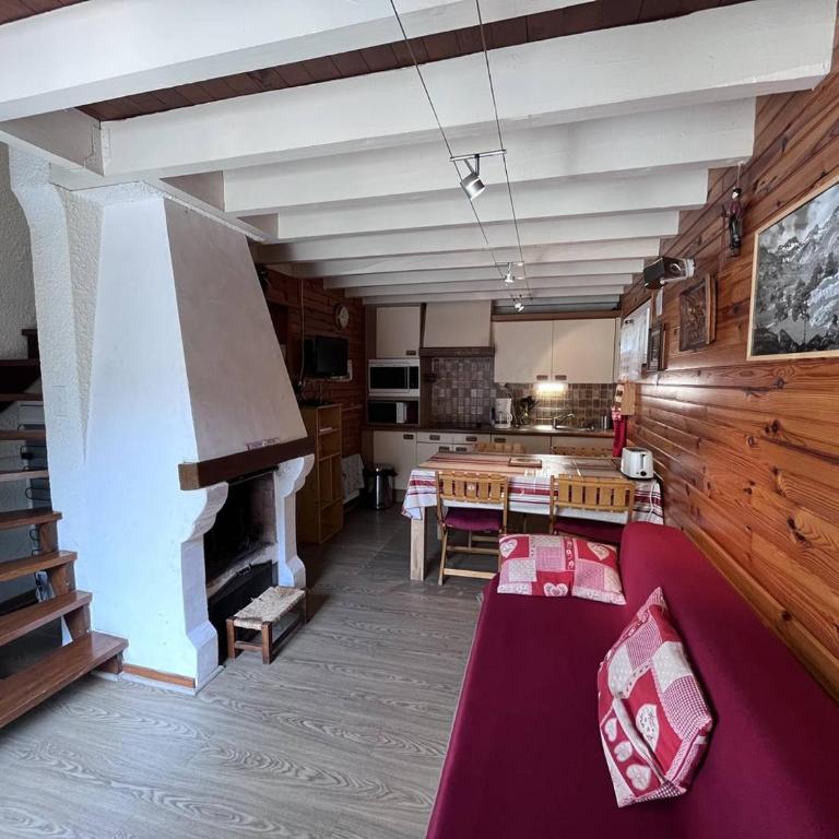 Duplex à Cauterets: terrasse, barbecue, 2 ch - FR-1-812-89 - Appartement - 3