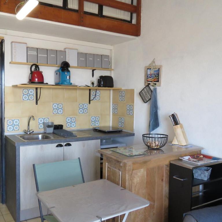 Studio cosy mezzanine à Sète - 2 pers, balcon ensoleillé - FR-1-472-211 - Studio - 3