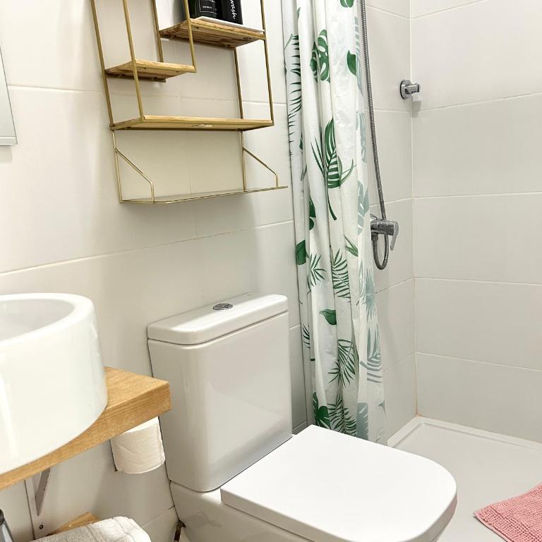 AMPIO 2 CAMERE AL CENTRO STORICO E 15 Min DALLA SPIAGGIA, - Apartamento Familiar de 2 dormitorios - 2