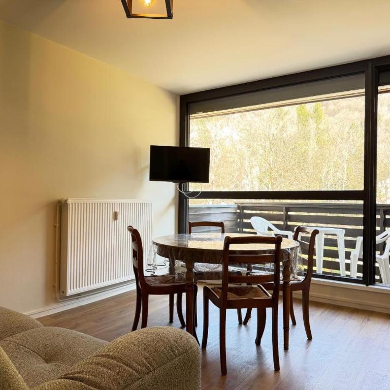 Appartement rénové au Mont-Dore, connexion wifi - 4 pers. - FR-1-608-299 - Apartment - 4