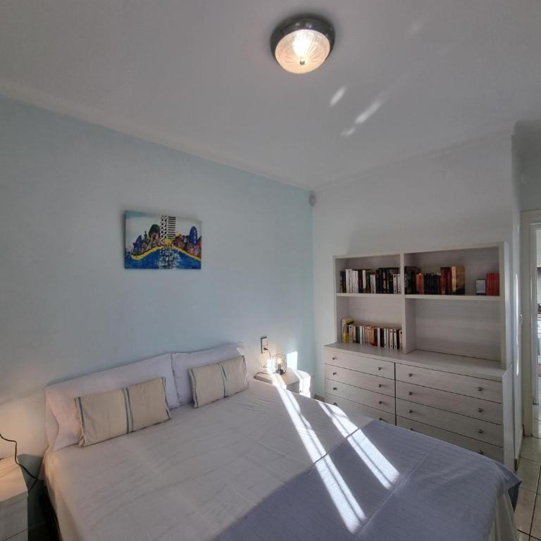Amplia casa a 400m de la playa con terraza privada y barbacoa - HISP-236-192 - Ferienhaus - 16