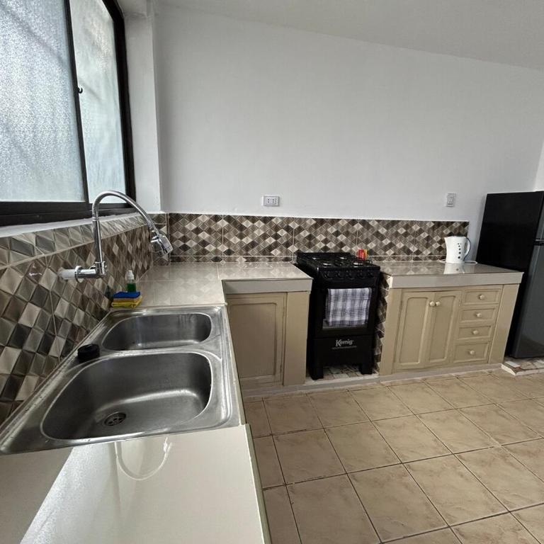 Casa blanca - Three-Bedroom House - 7