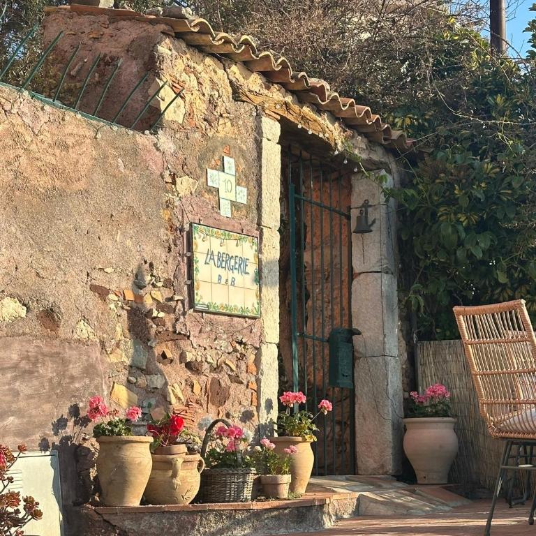 La Bergerie Isolabella B & B - Suite Deluxe con Vista Mare - 3