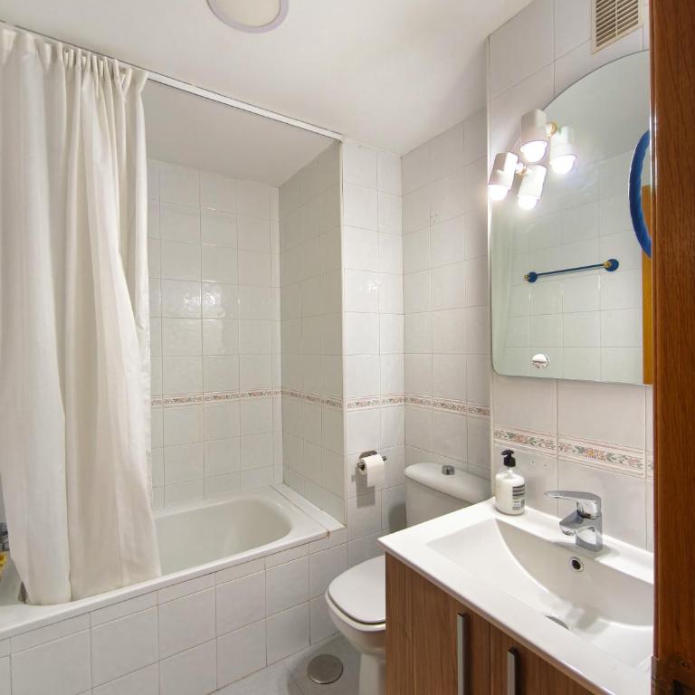 Barbarela Center - Torremolinos 3 hab , 2 baños - Apartamento de 3 dormitorios - 13