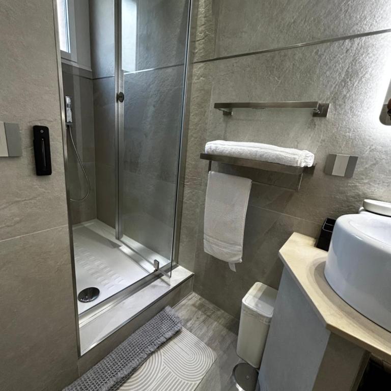 B&B GarbaCity-Inn - Camera Matrimoniale con Bagno Privato - 28