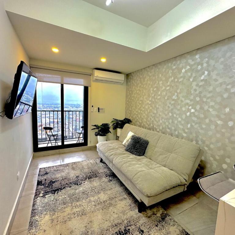 Elegante departamento céntrico en Monterrey - Two-Bedroom Apartment - 2