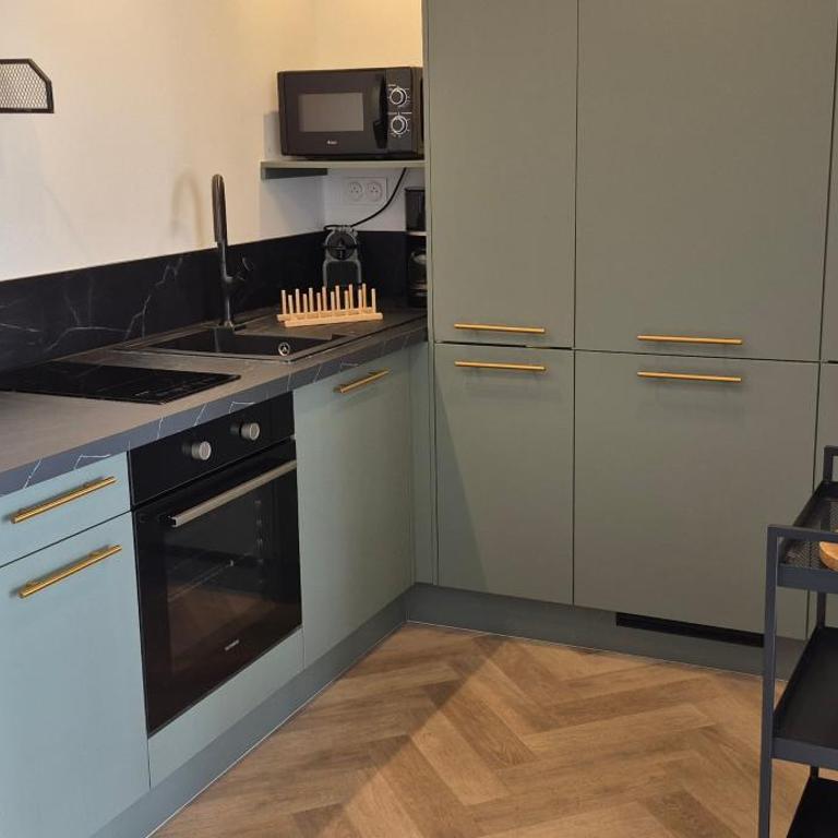 Agde Marine, T4 en duplex vue Centre Port avec parking - Appartement 3 Chambres - 8