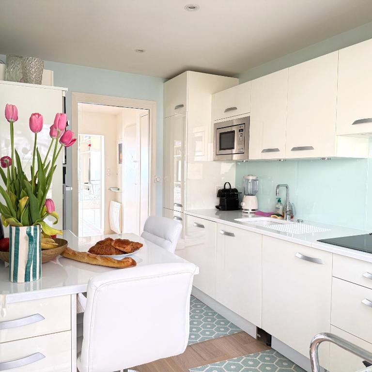 Oceanfront in La Baule Le Neptune - Apartamento - 12