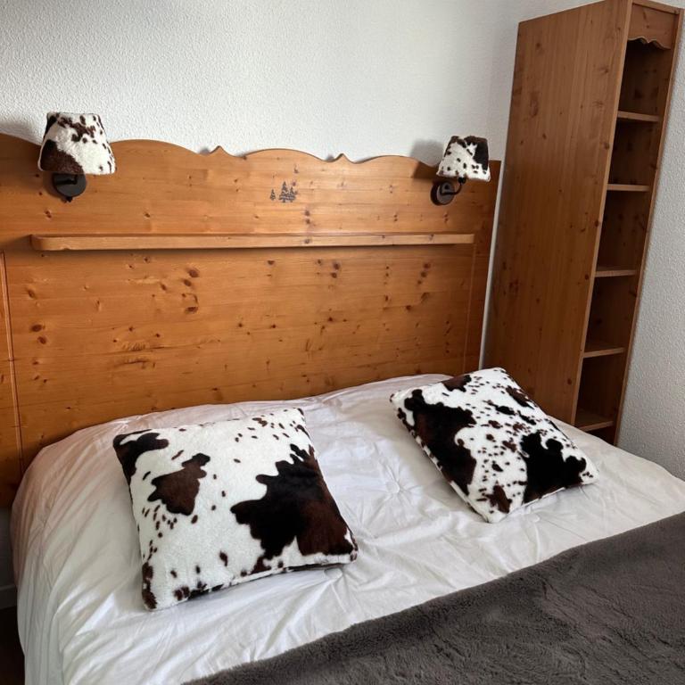 Appartement 2 chambres Chalet LE HAMEAU DES ECRINS Puy-Saint-Vincent 1800 au pied des pistes - Two-Bedroom Apartment - 12