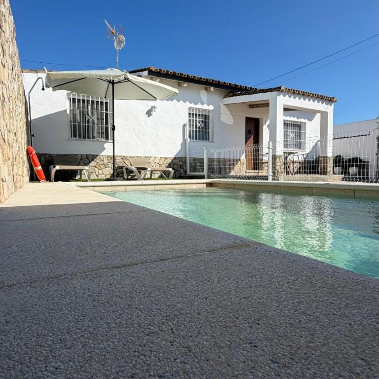 Casa con piscina privada en Conil de la Frontera - Villa de 2 dormitorios - 1