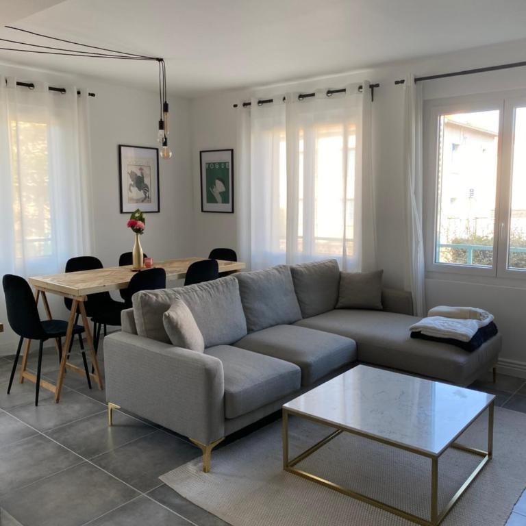 Superbe appart à Clermont-Ferrand Parking privé - Appartement 2 Chambres - 4