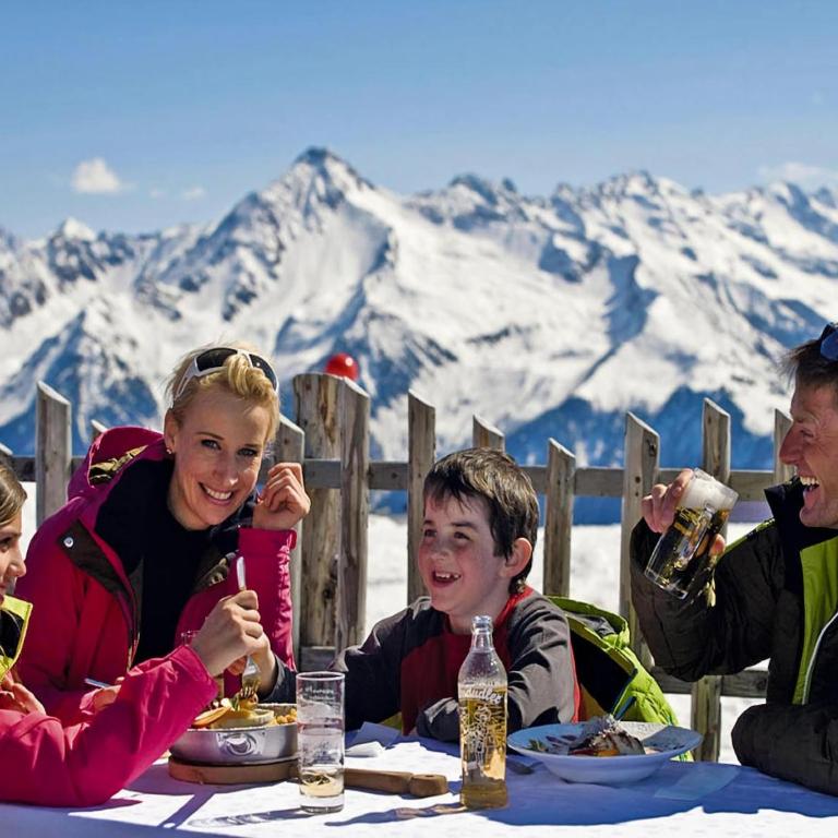 Chalets Almdorf Zillertal, Fügen - Superior Chalet - 1