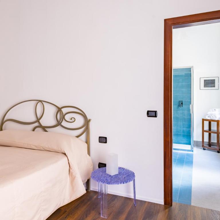 Wide and Arty at Spanish Quarter - Apartment - 15