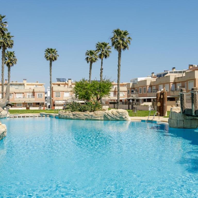 Themed Pool Bungalow & Jacuzzi I BBQ | Parking - Casa de 3 dormitorios - 30