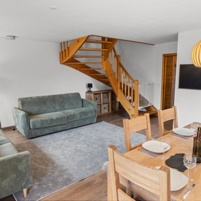 Demi-chalet familial au calme avec magnifique vue - Chalet - 3