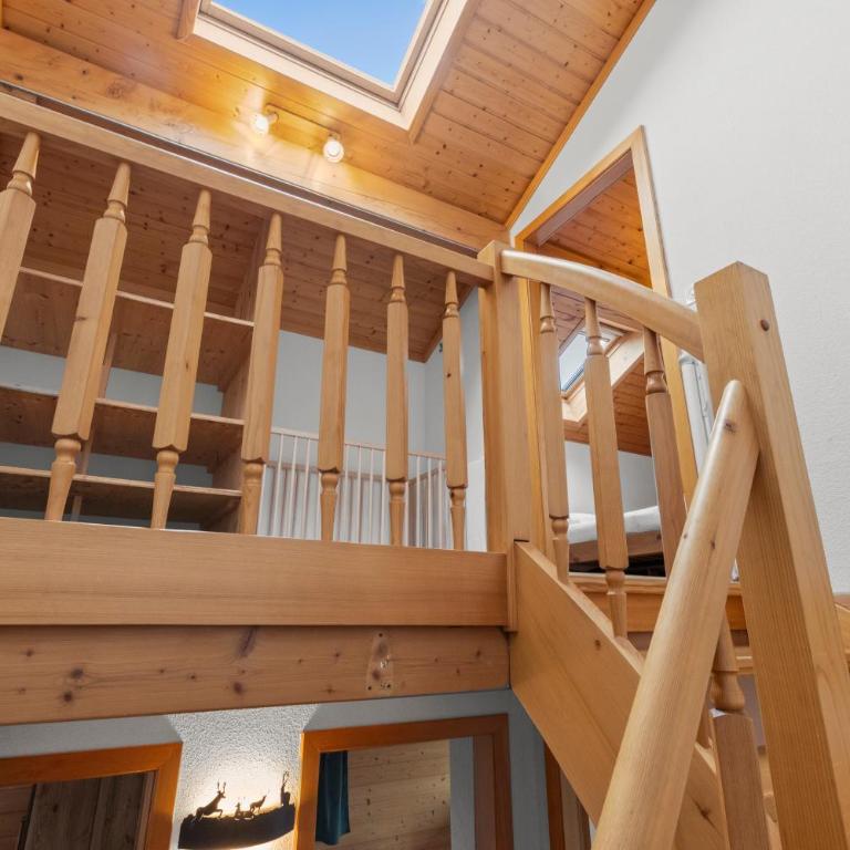 Demi-chalet familial au calme avec magnifique vue - Chalet - 32
