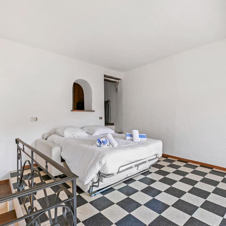Old Town Apartments 50m Beach and Shop - Apartamento - 2 niveles - 4