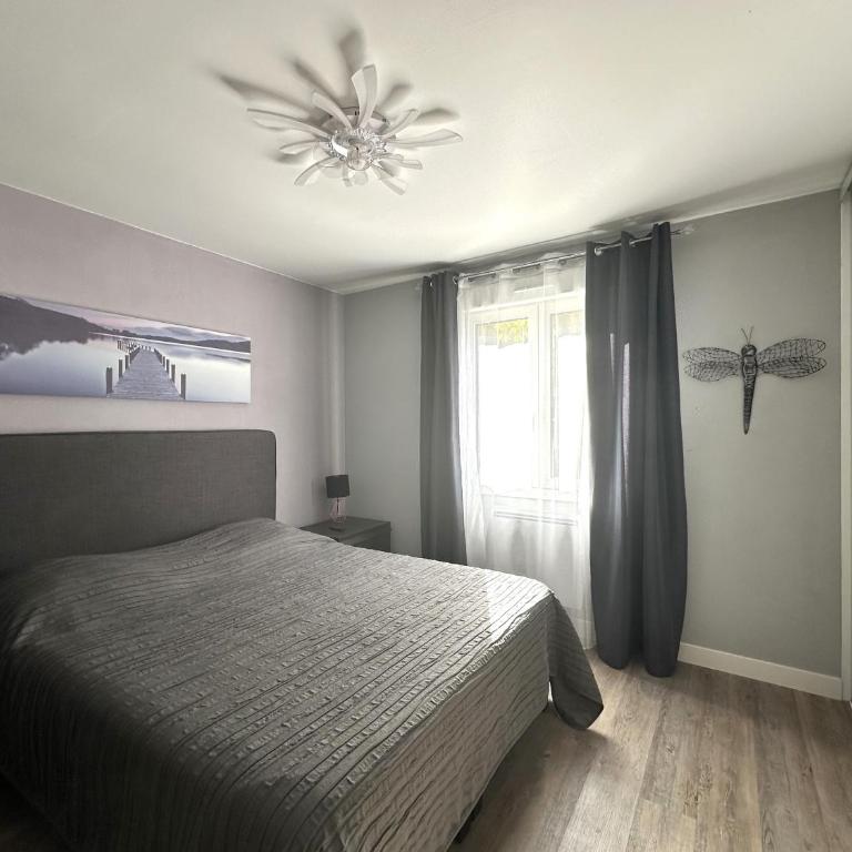 Villa BOUGINVILLEES climatisée pour 12 personnes avec piscine chauffée et vue mer à La Londe-Les-Maures - Maison 6 Chambres - 16