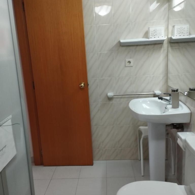 Excellent location 100 m from the beach and services - Apartamento de 2 dormitorios - 20