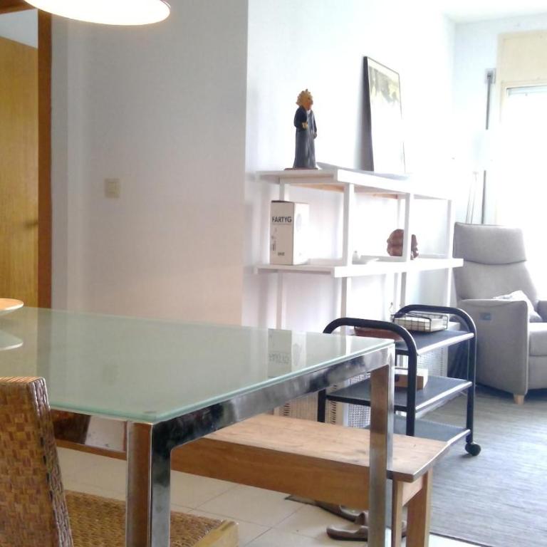 Excellent location 100 m from the beach and services - Apartamento de 2 dormitorios - 30