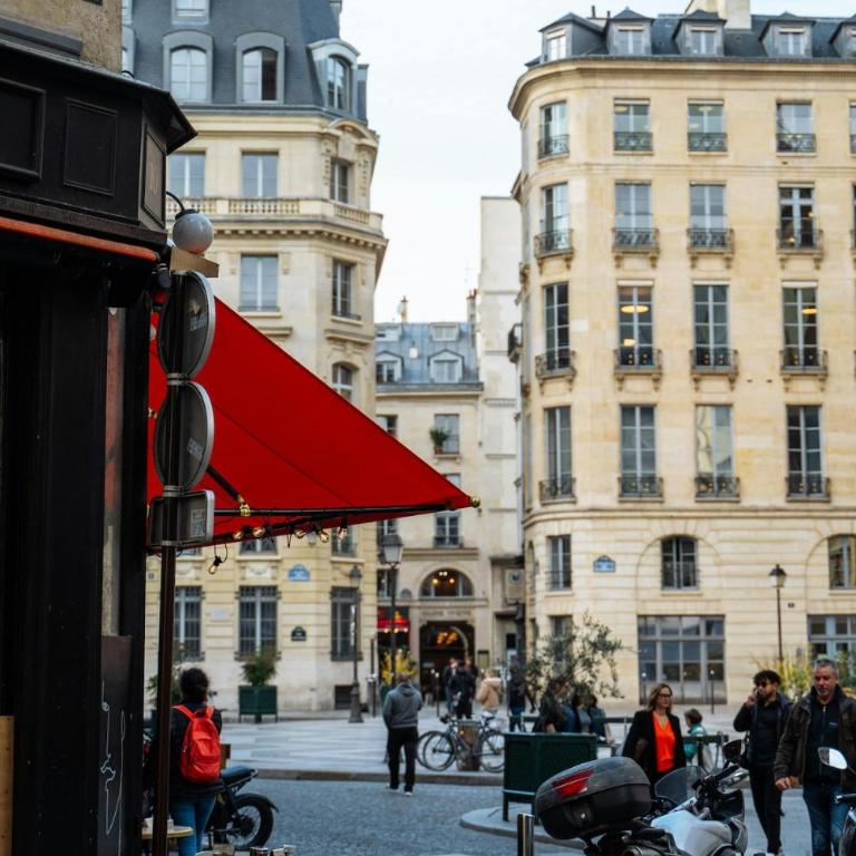 Coeur historique,superbe appartement - One-Bedroom Apartment - 22