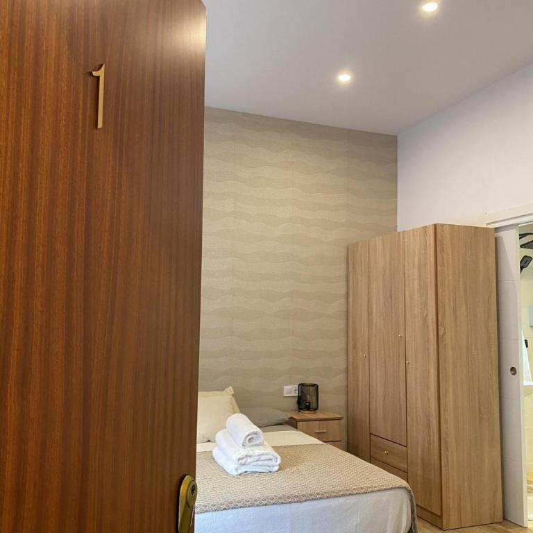Thor Hostal Boutique - Habitación Doble Estándar - 1 o 2 camas - 5