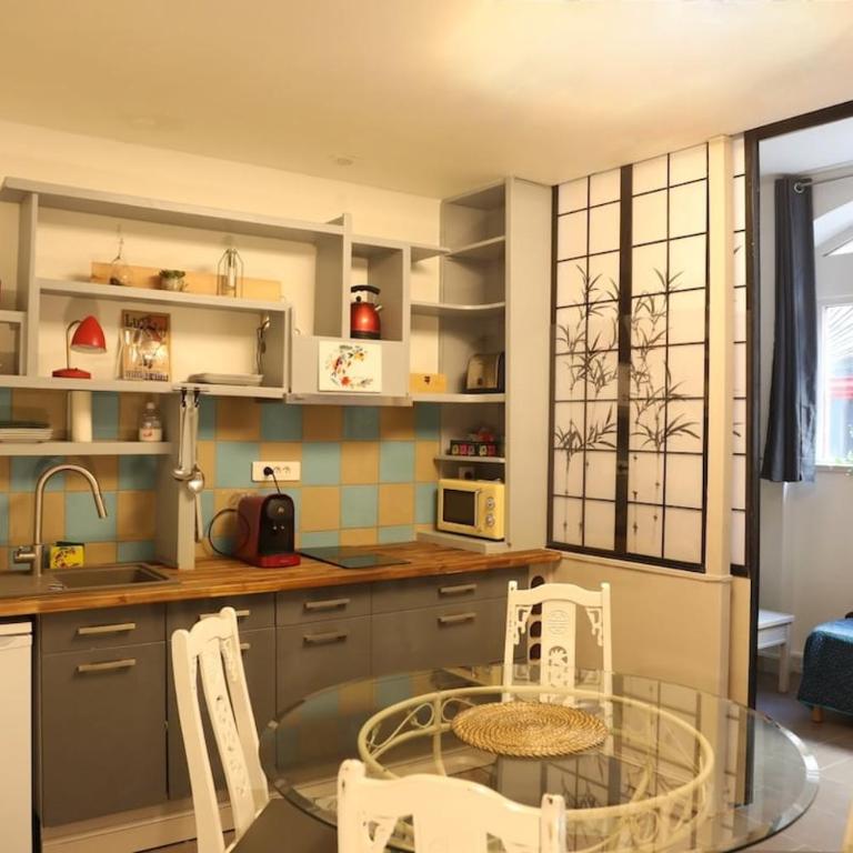Coeur historique,superbe appartement - One-Bedroom Apartment - 52