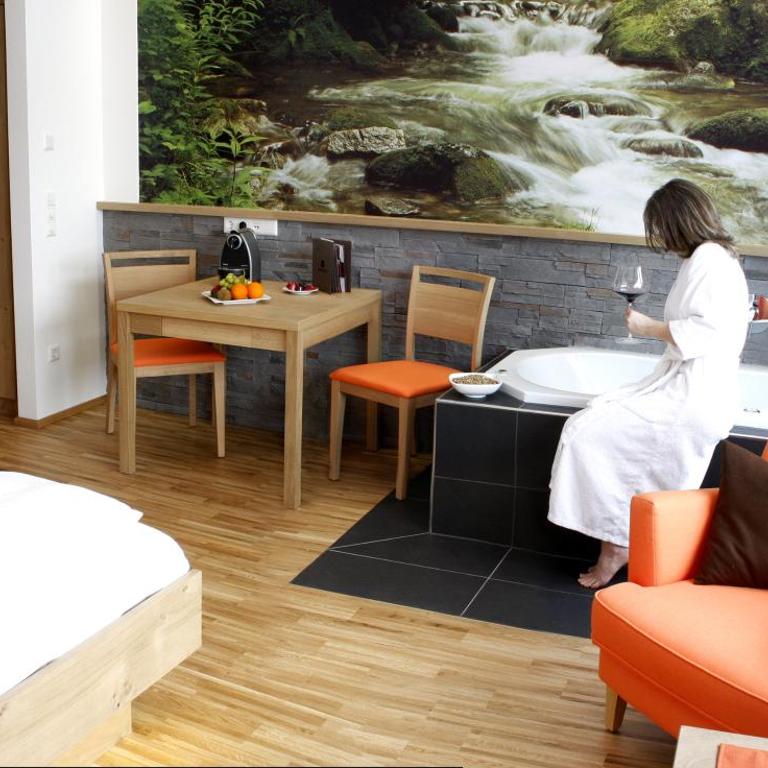 Almfrieden Hotel & Romantikchalet - Deluxe Doppelzimmer mit Bad - 7