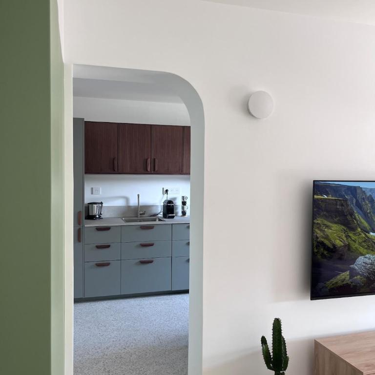 Cozy 2BR Flat 10 Min to Lake City Centre - Apartment mit 2 Schlafzimmern - 28