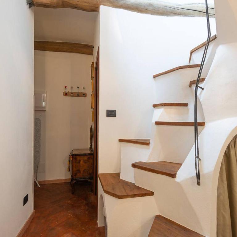 Tiny loft with jacuzzi - Appartamento con 1 Camera da Letto - 15