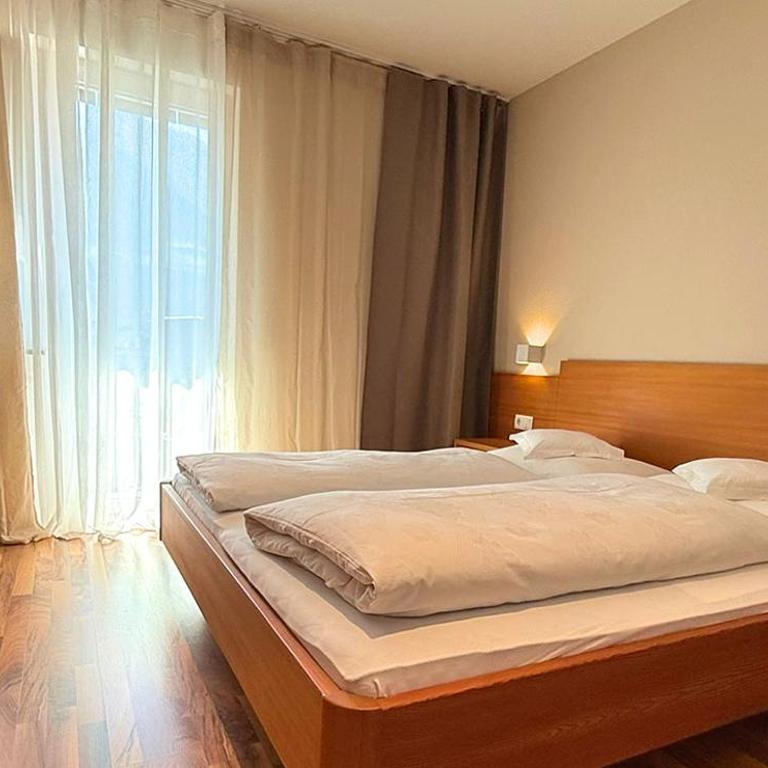 Residence Ferienwohnungen Santner - Moderne zentrale Ferienwohnungen in Naturns Südtirol - mit Parkplatz - Appartamento con Vista Montagna - 3