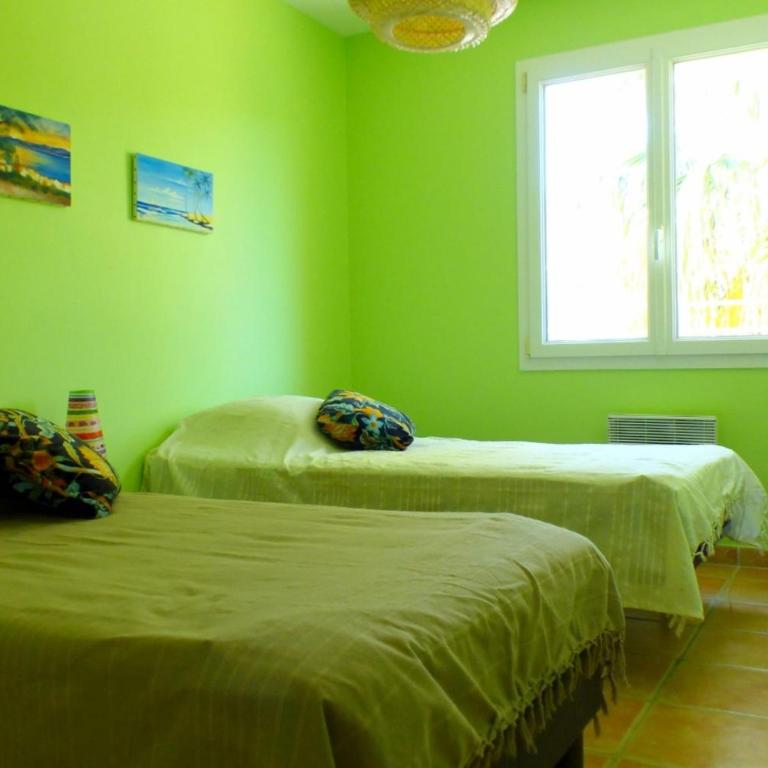 Spacious and bright house with swimming pool - Maison de Vacances - 14