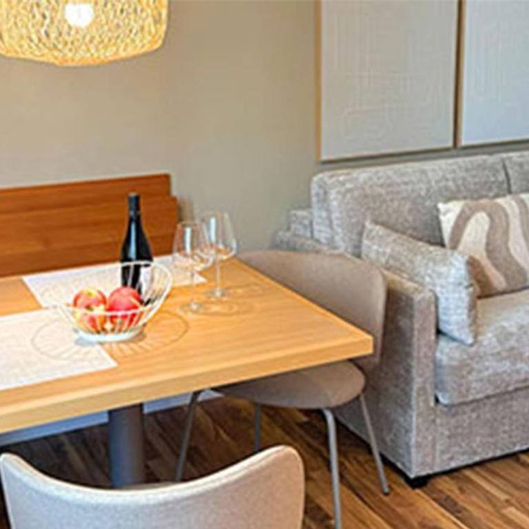 Residence Ferienwohnungen Santner - Moderne zentrale Ferienwohnungen in Naturns Südtirol - mit Parkplatz - Appartamento con Vista Montagna - 6