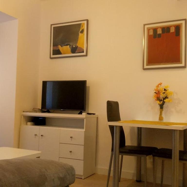 Lavadero de la Cruz - Apartment - 22
