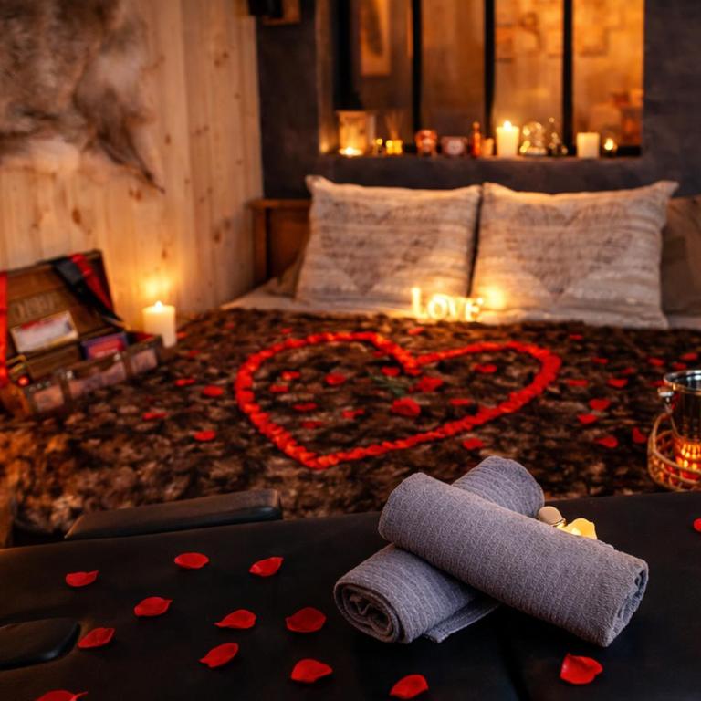 Le chalet romantique, SPA, Écran cinéma, Lit king size, day use, 10 min centre - Appartement 1 Chambre - 1