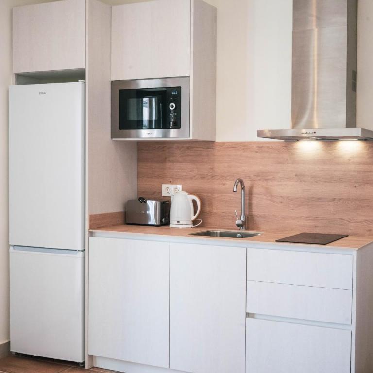 Aljibe de San Miguel Bajo - Apartment with Balcony - 10