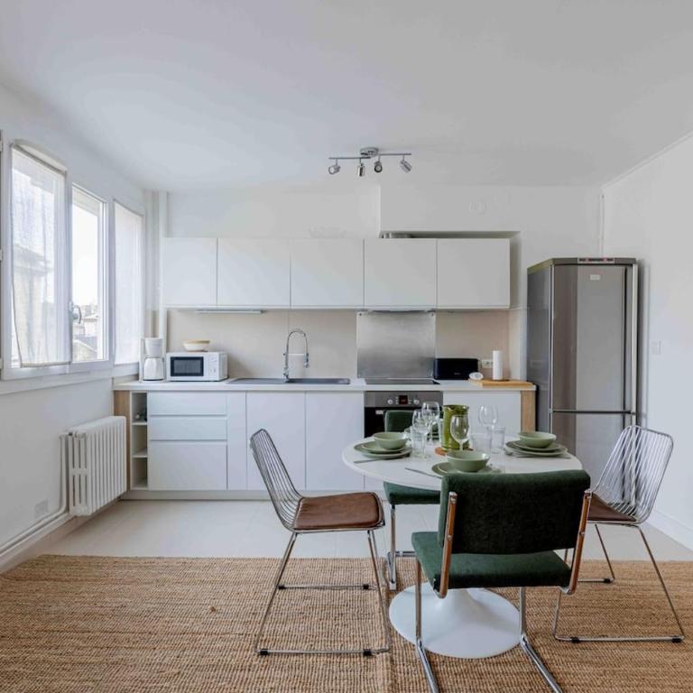 Charming 3room apartment - 6 people - Historic Center - Elevator - Three-Bedroom Apartment - 11
