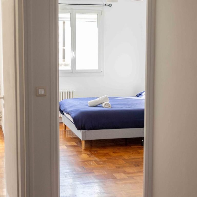 Charming 3room apartment - 6 people - Historic Center - Elevator - Three-Bedroom Apartment - 16
