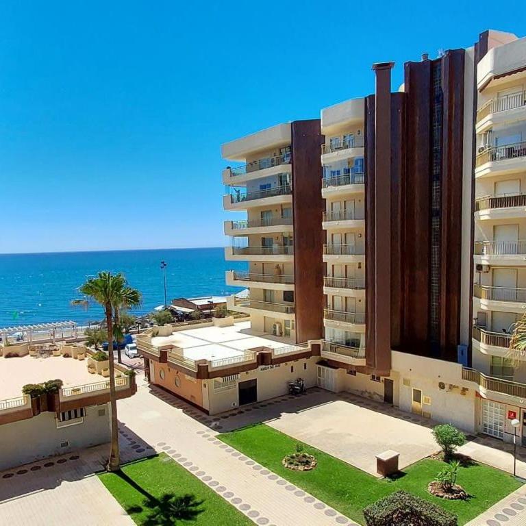 Quiet Beachfront Oasis - Doña Sofía - Apartamento de 2 dormitorios - 1