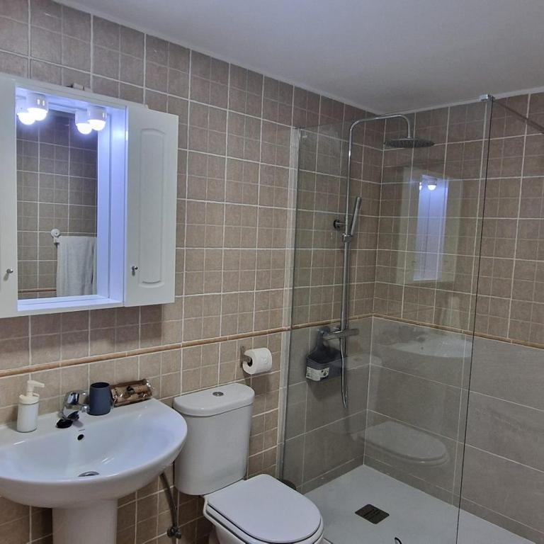 Quiet Beachfront Oasis - Doña Sofía - Apartamento de 2 dormitorios - 23
