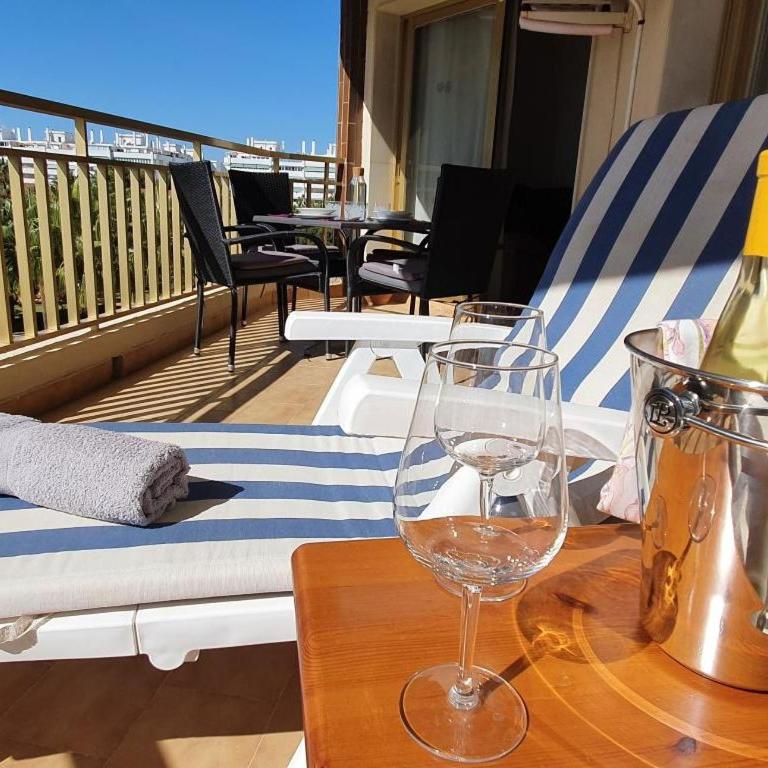 Quiet Beachfront Oasis - Doña Sofía - Apartamento de 2 dormitorios - 29