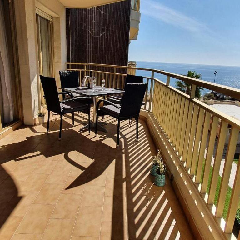 Quiet Beachfront Oasis - Doña Sofía - Apartamento de 2 dormitorios - 24