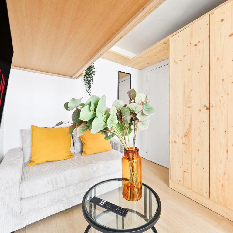 Le Marais Cozy Studio Apartment Free NetFlix - Studio - 2