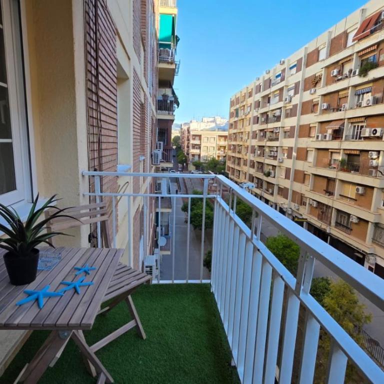 Luna de Mayo con Terraza - Apartamento - 45