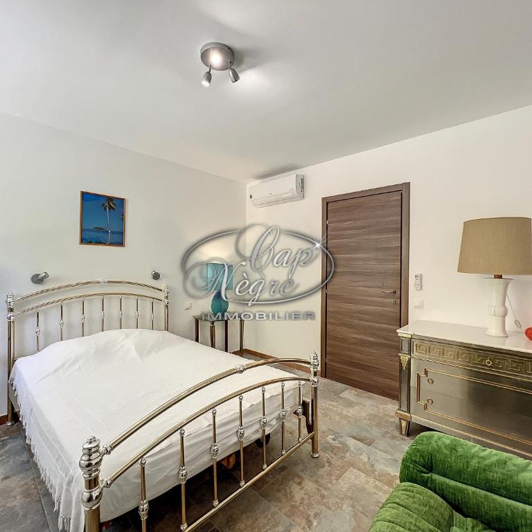 Villa pieds dans l'eau pour 10 personnes avec port privé et rooftop à Cavalière - Villa Deluxe - 10