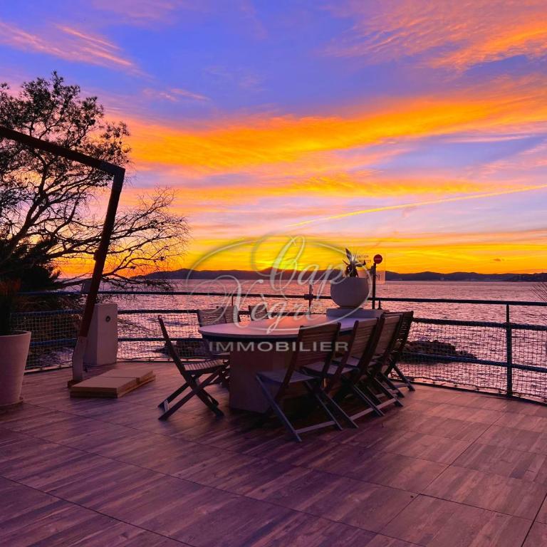 Villa pieds dans l'eau pour 10 personnes avec port privé et rooftop à Cavalière - Villa Deluxe - 4